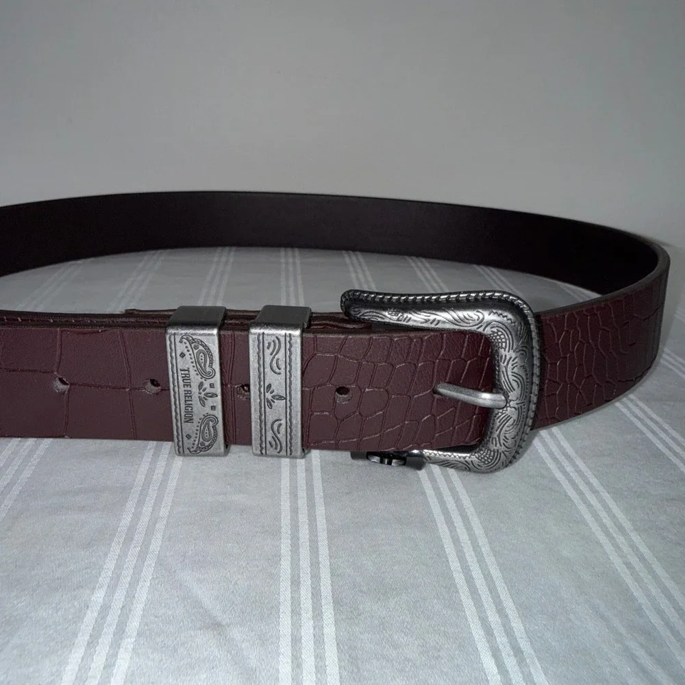 True Religion Western Belt Brown Crocodile Embossed Silver‎ Buckle Tip Size 34